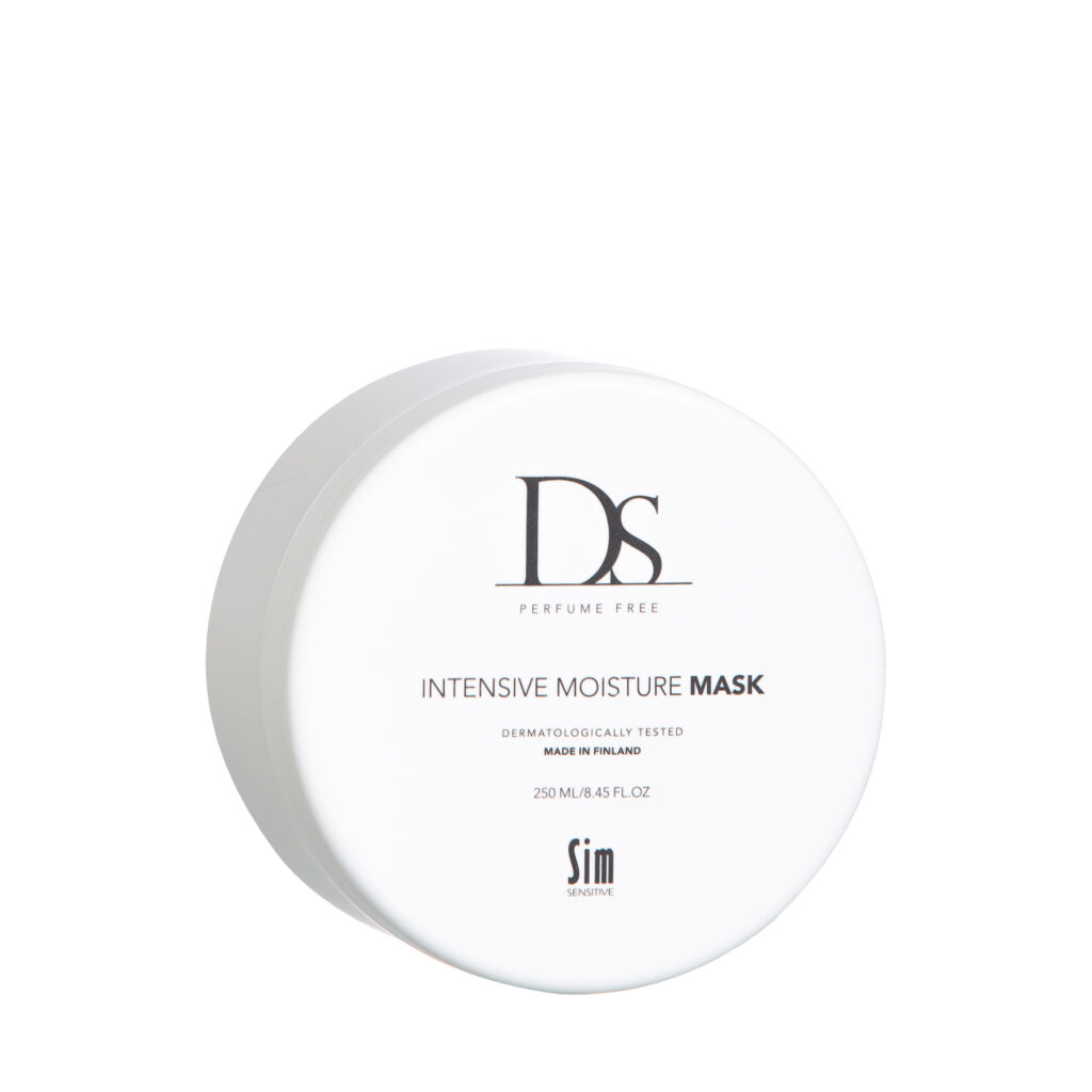 DS Kosteuttava hiusnaamio 200ml